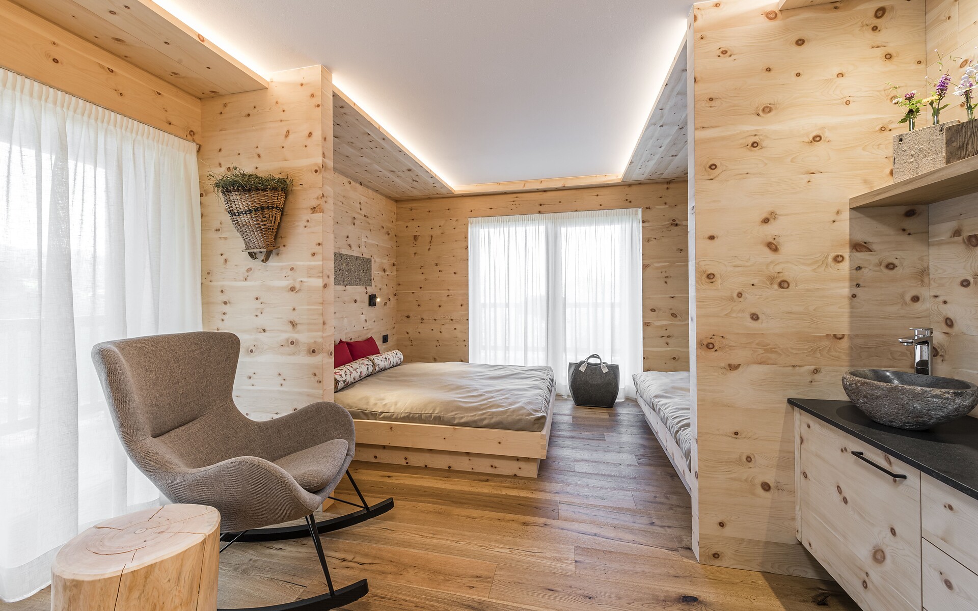 Our sauna with hay beds
