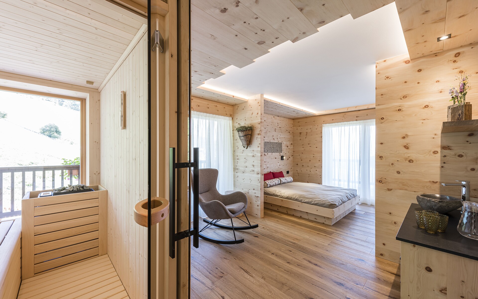 Our sauna with hay beds