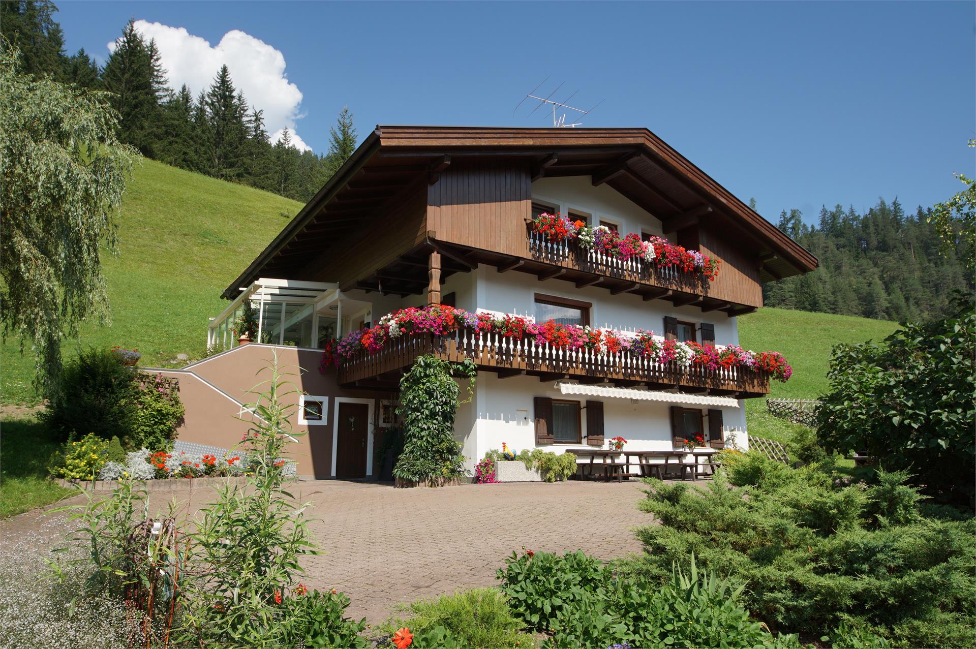 Apartments Fiung - Bauernhof San Martin 8 suedtirol.info