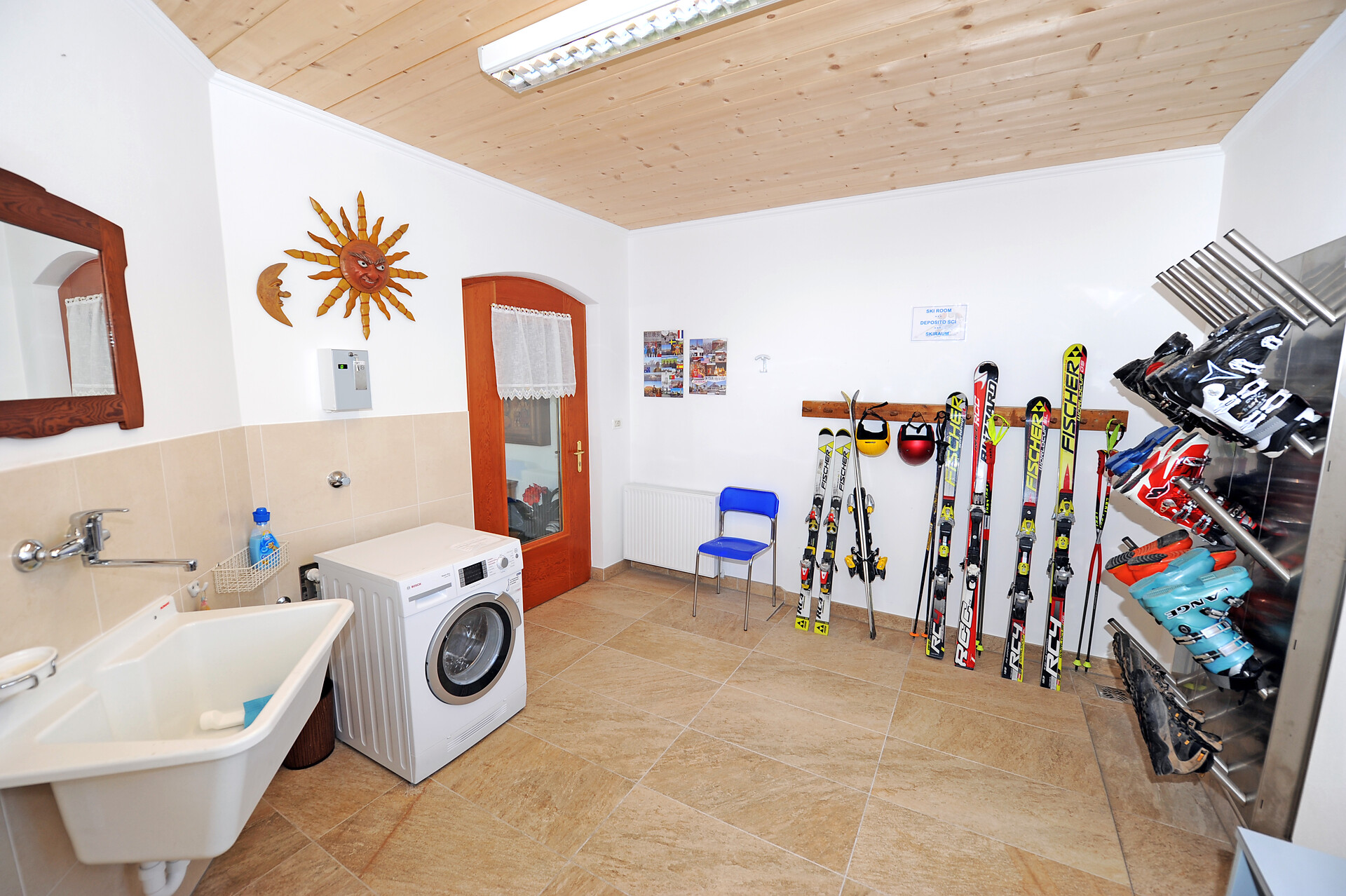 Skiroom