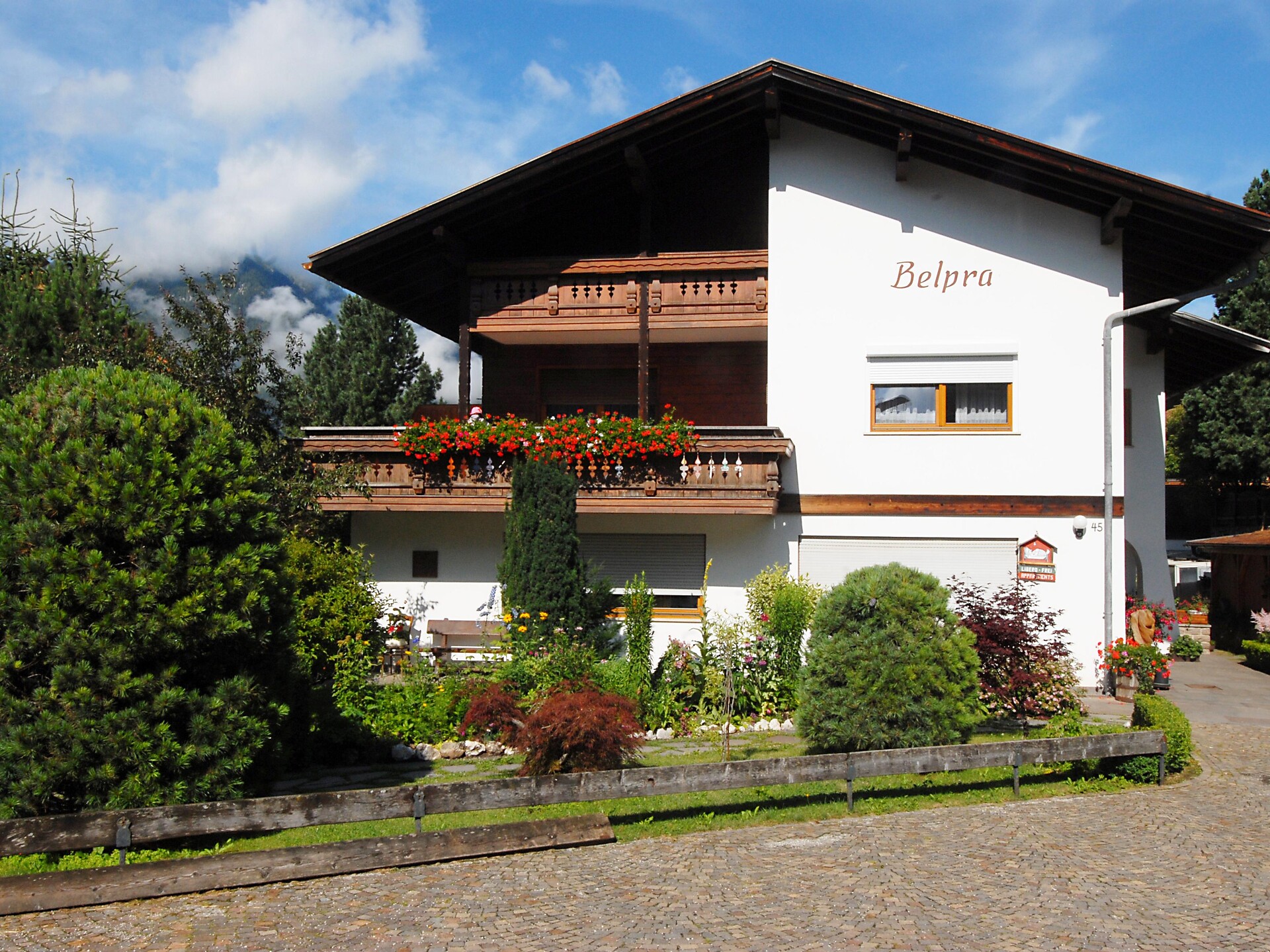 Apartments Belpra