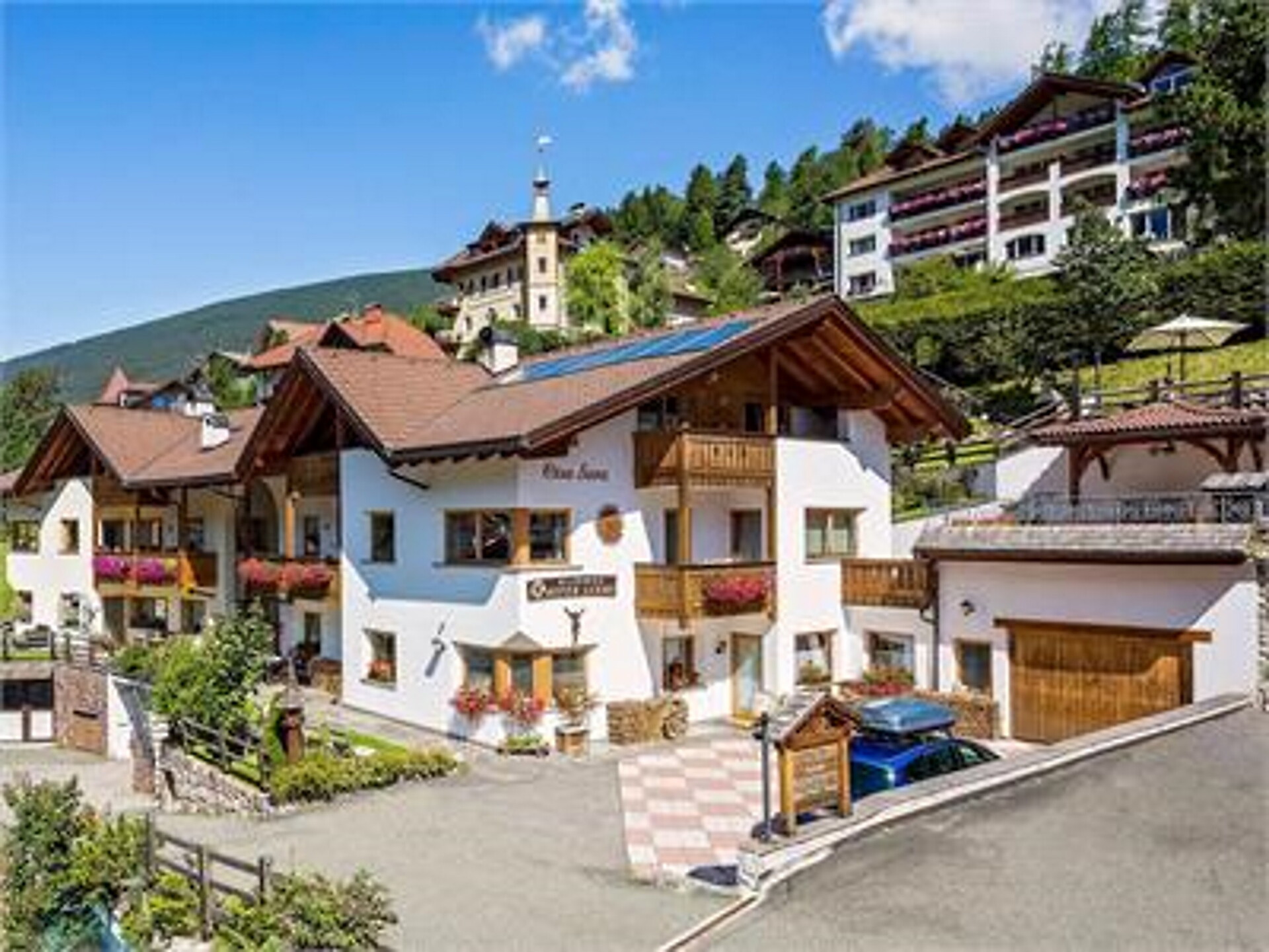 Apartments Cesa Sara