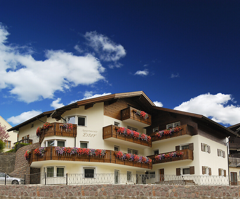 Apartmenthouse Ester