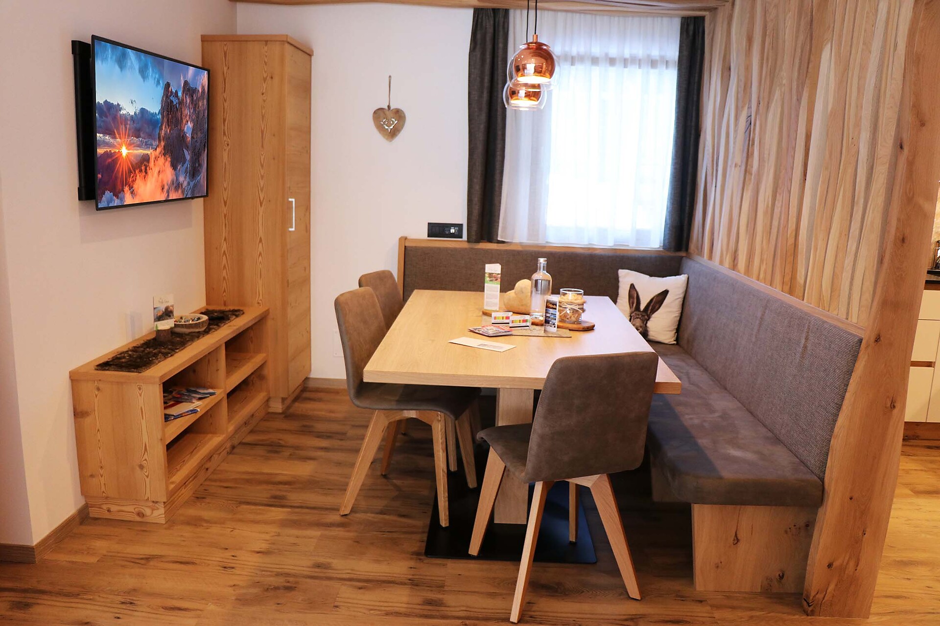 GALLERY CHALET
