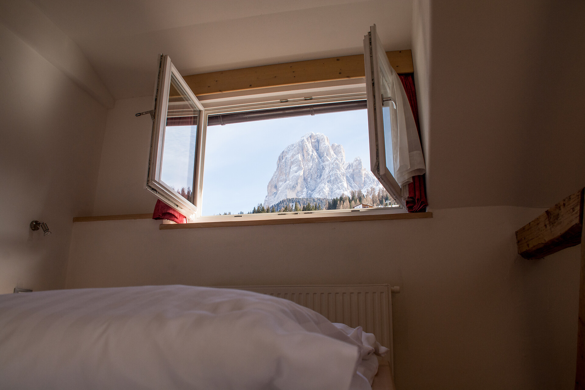 Ausblick vom Schlafzimmer (Wohnung Sella)