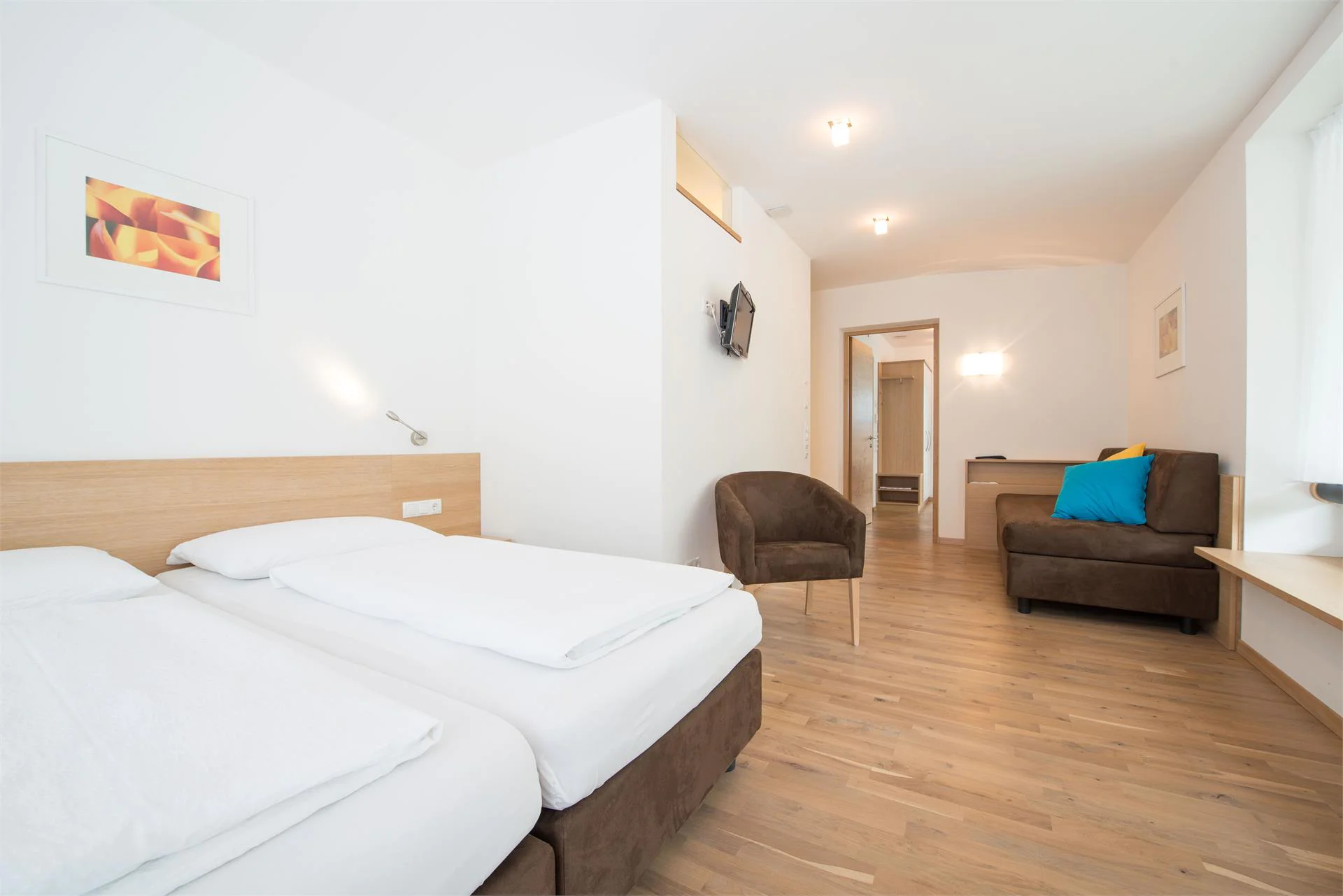 App. Edelweiß Brunico 9 suedtirol.info