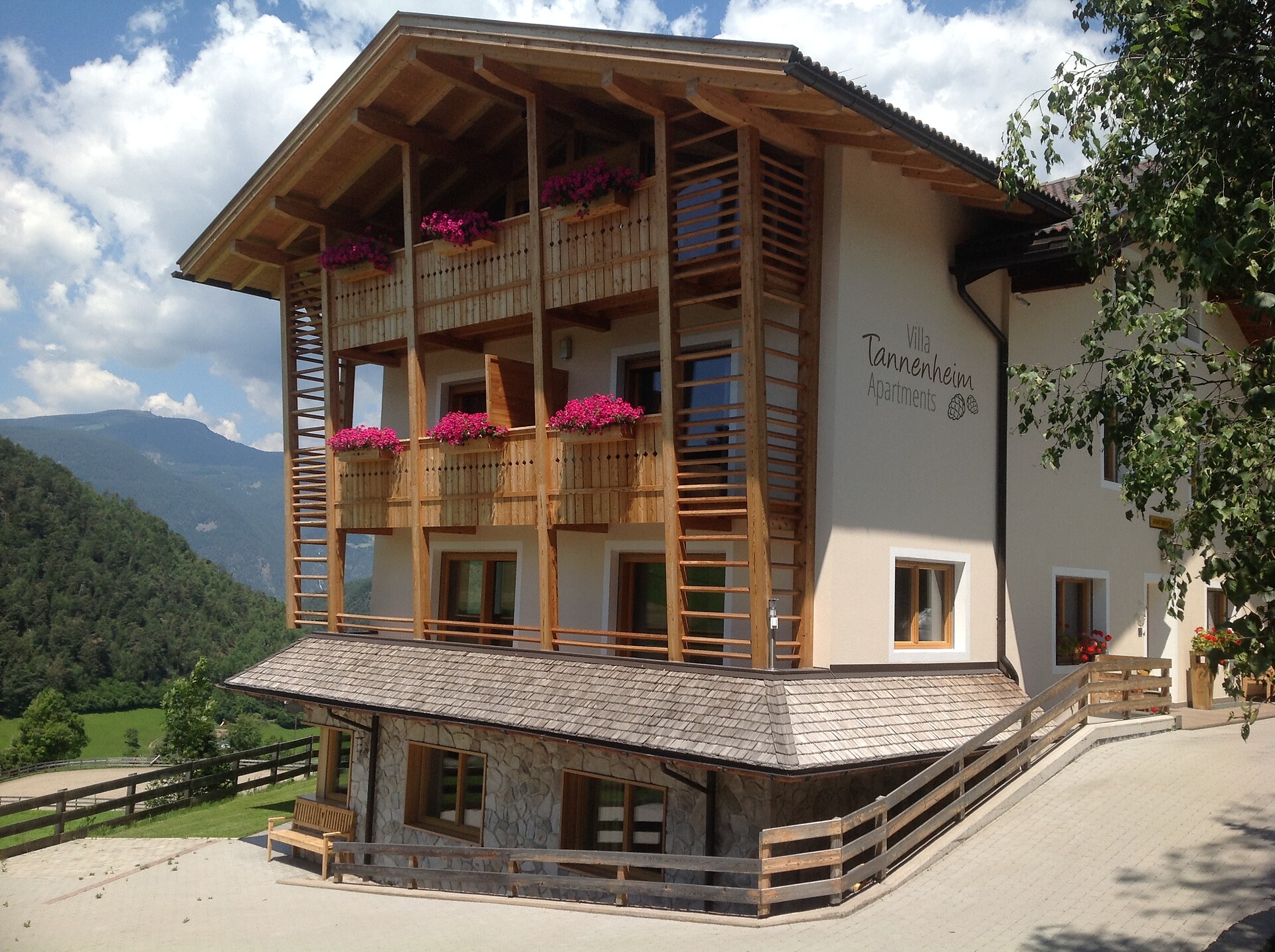 Apartments Villa Tannenheim
