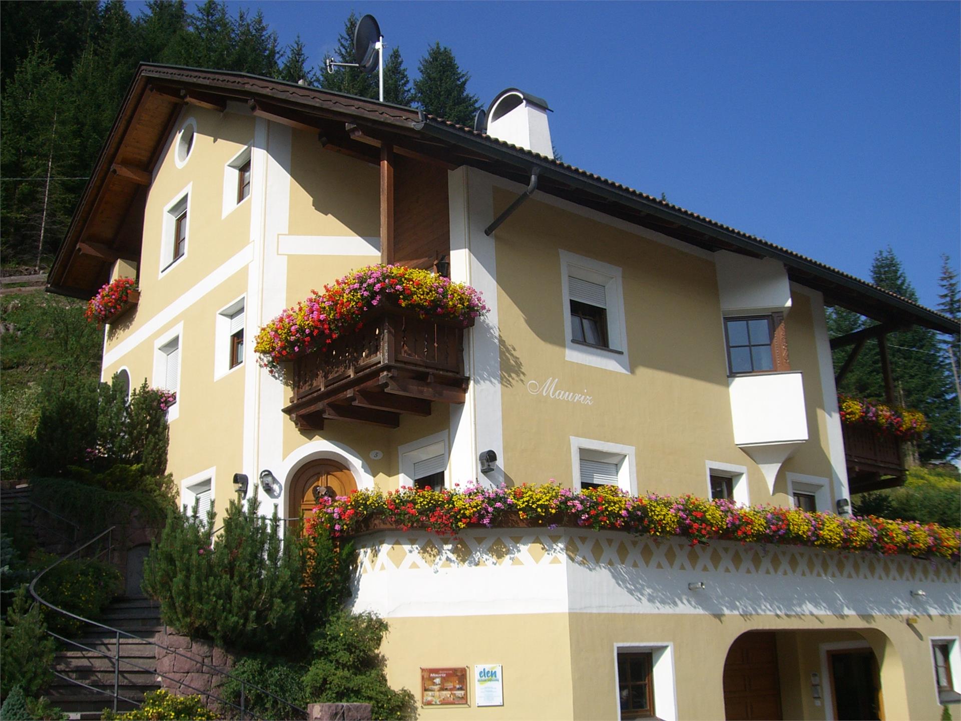 Apartments Mauriz Wolkenstein 1 suedtirol.info