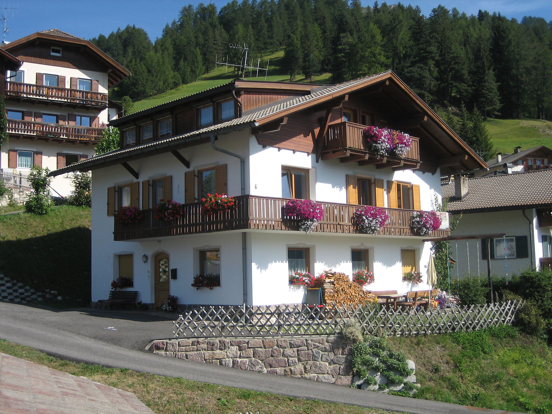 Apartments Mauron S.Crestina Gherdëina/Santa Cristina Val Gardana 1 suedtirol.info