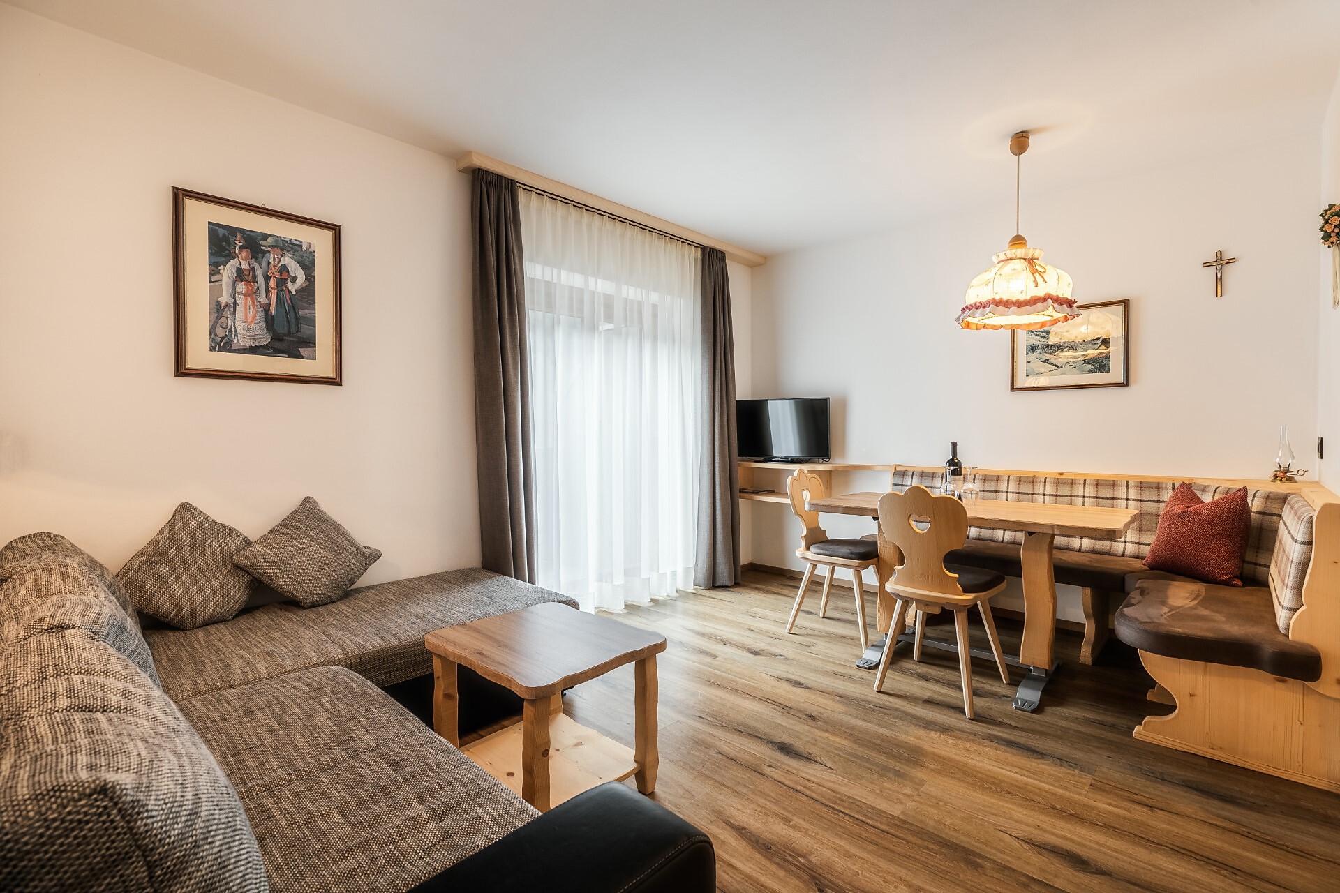 Apartments Prasquell Hof - Farmhouse - Dolomites Region Val Gardena - #7 - suedtirol.info