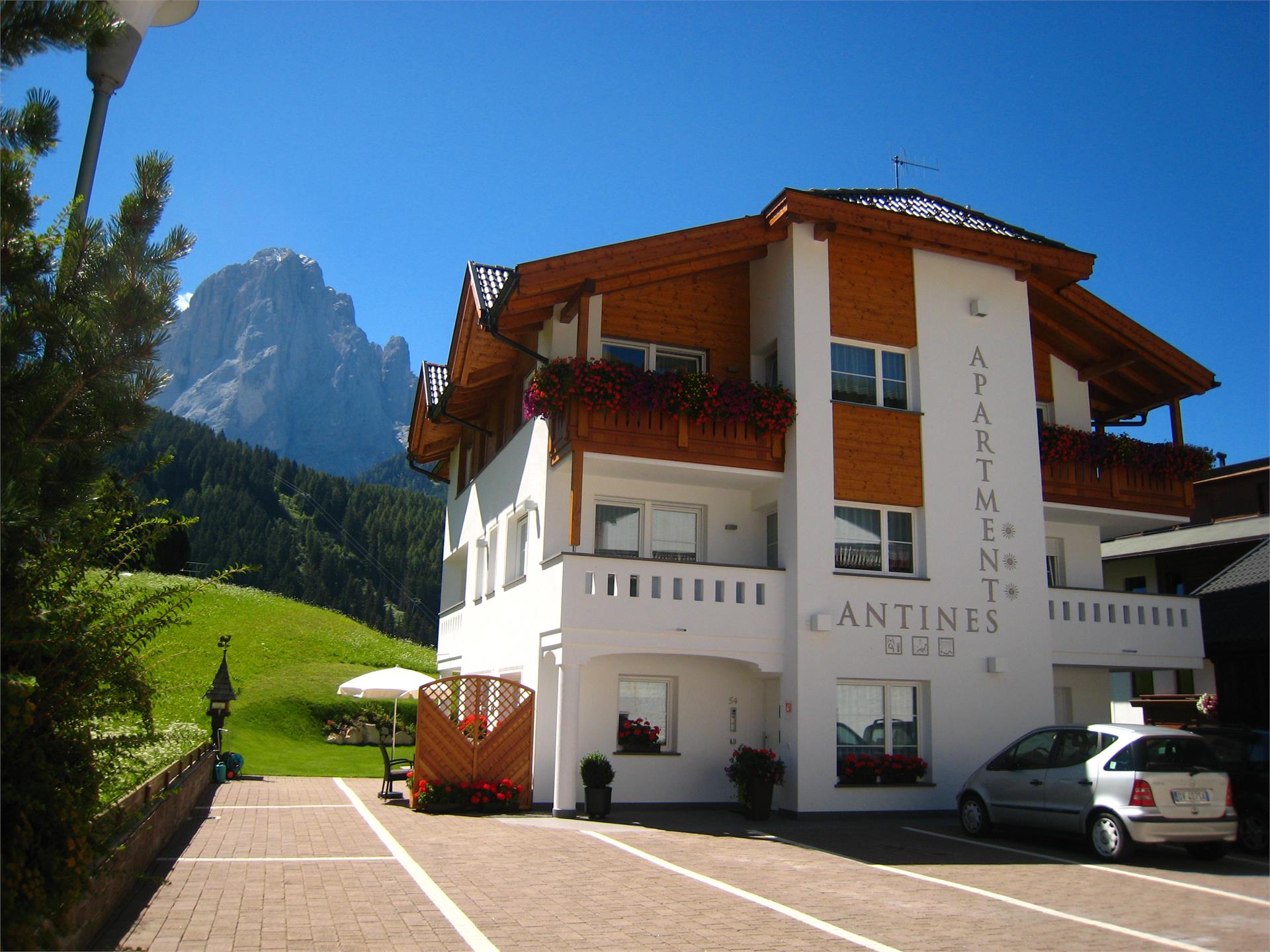 Apartments Antines Wolkenstein 1 suedtirol.info