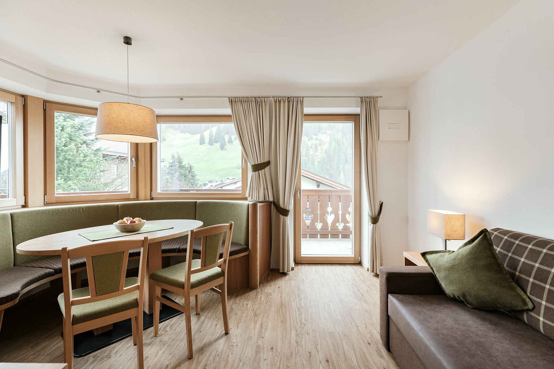 Apartments Burvel Wolkenstein 14 suedtirol.info