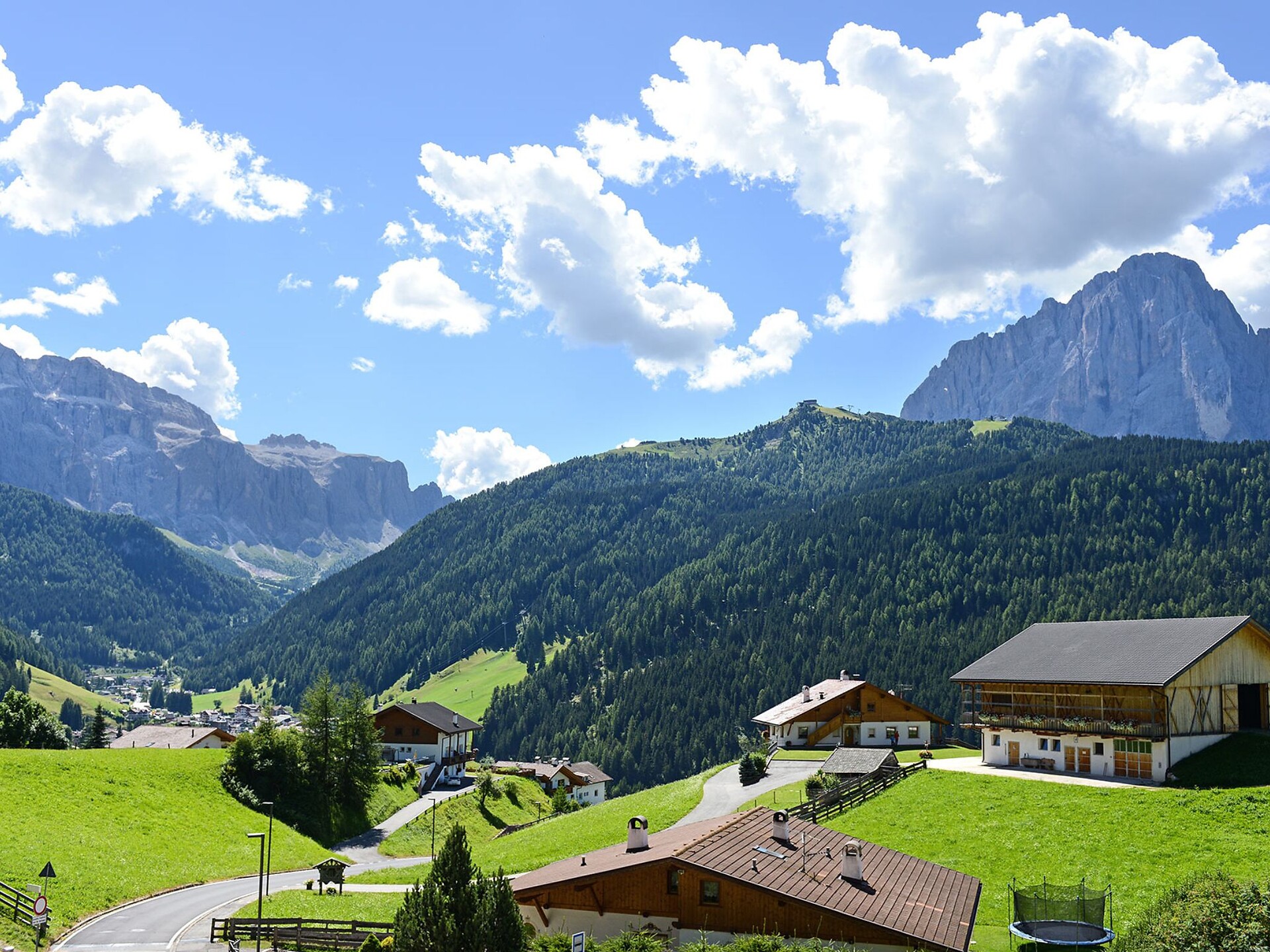 Apartments Chalet Paian - Dolomites Region Val Gardena - #18 - suedtirol.info