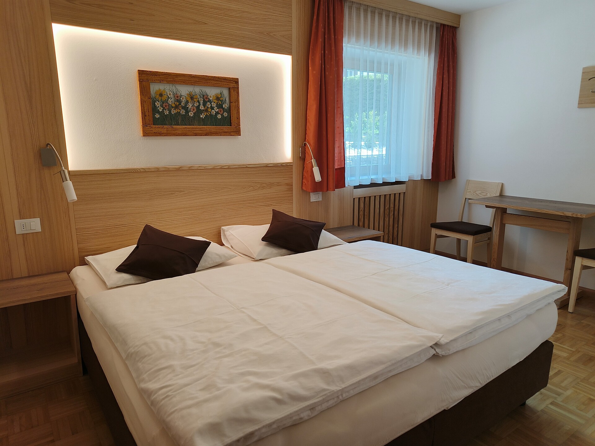 Bed room
