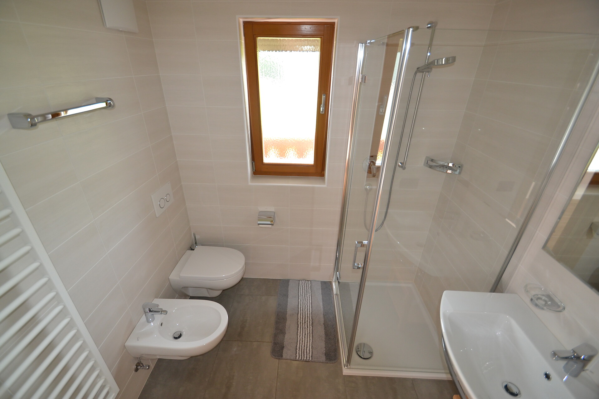 Dusche B