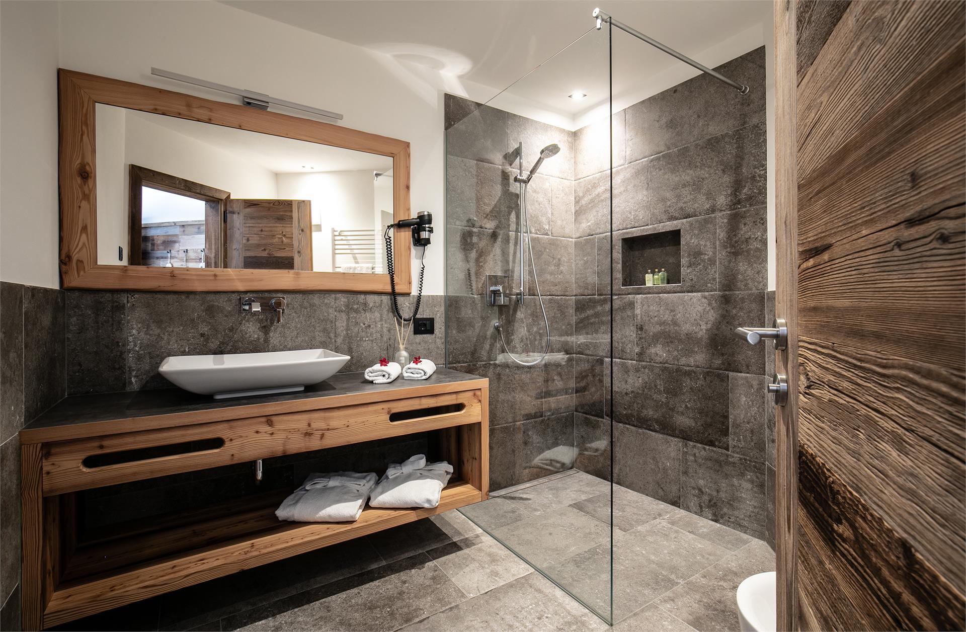 Apartments Gutonhof - Agriturismo Selva 4 suedtirol.info