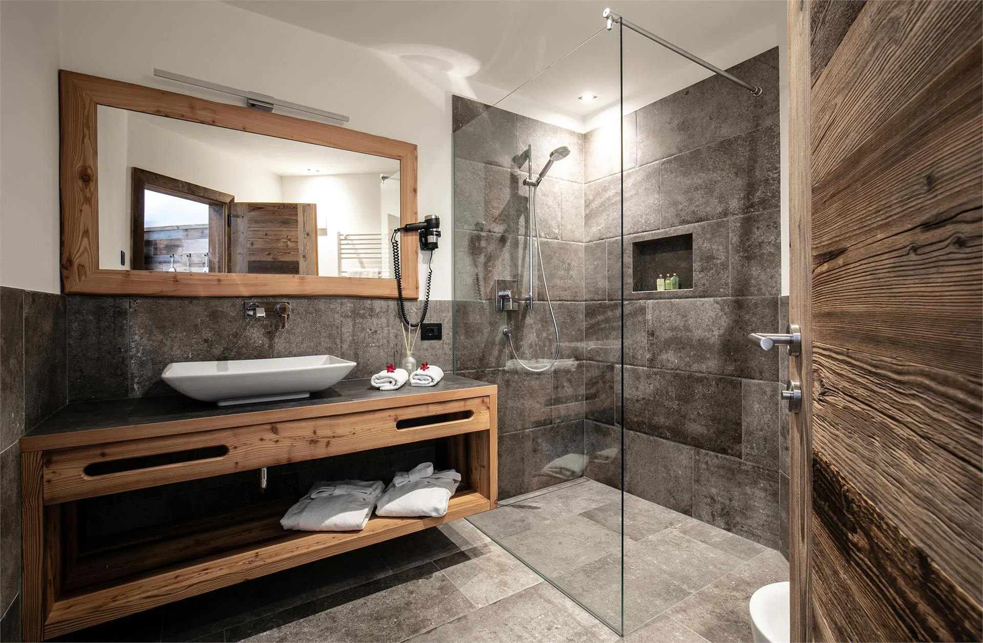 Apartments Gutonhof - Agriturismo Selva 6 suedtirol.info