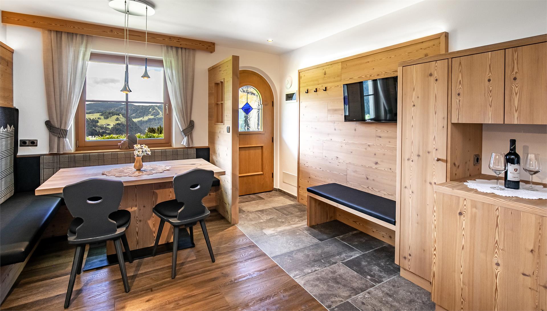 Apartments Gutonhof - Agriturismo Selva 8 suedtirol.info