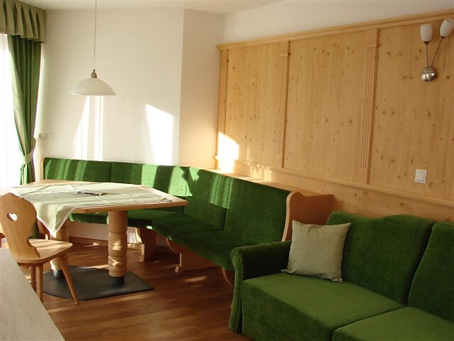 living room muntaniola