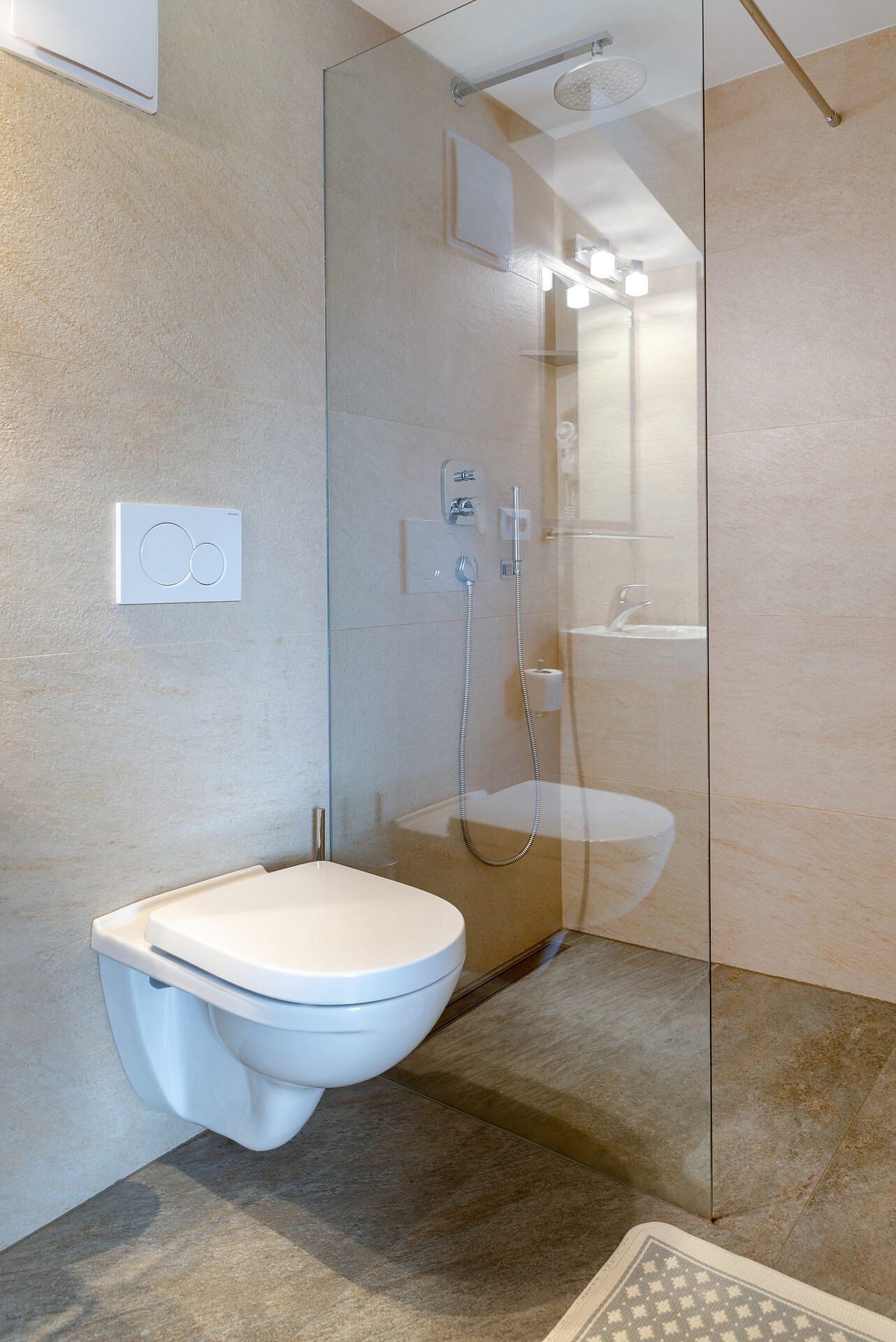 doccia/WC appartamento 2/3 persone