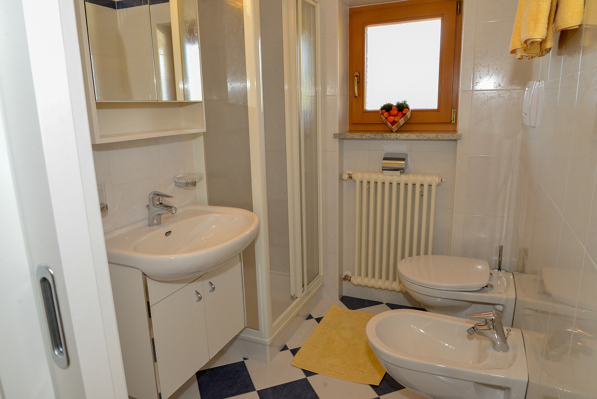 2. bagno appartamento n. 1