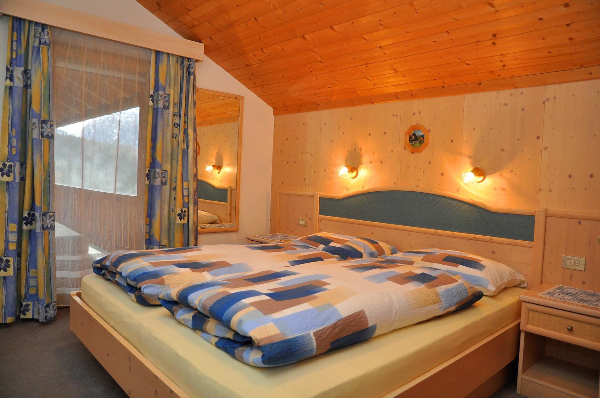 Camera da letto appartamento n. 3