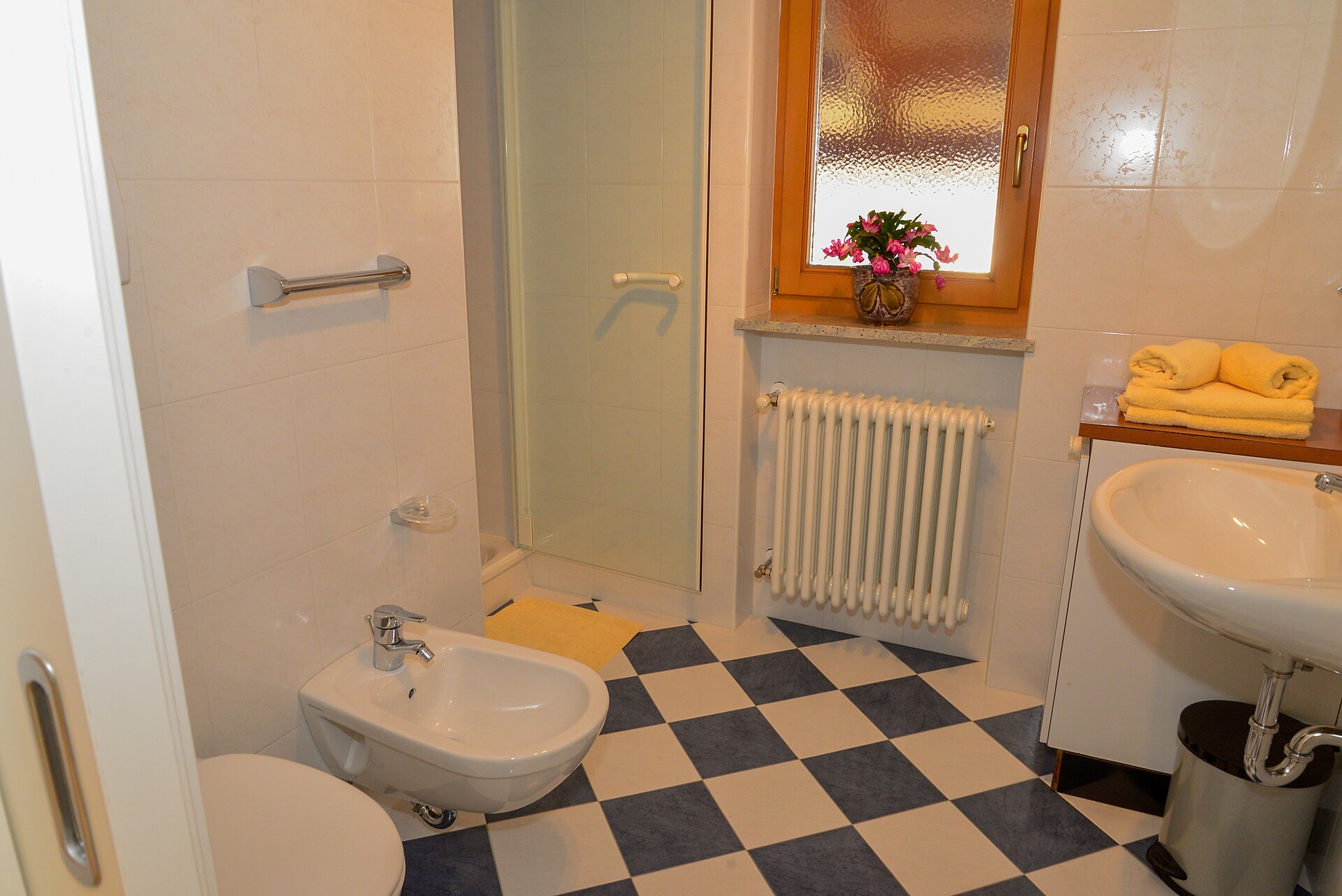 Bagno appartamento n. 1