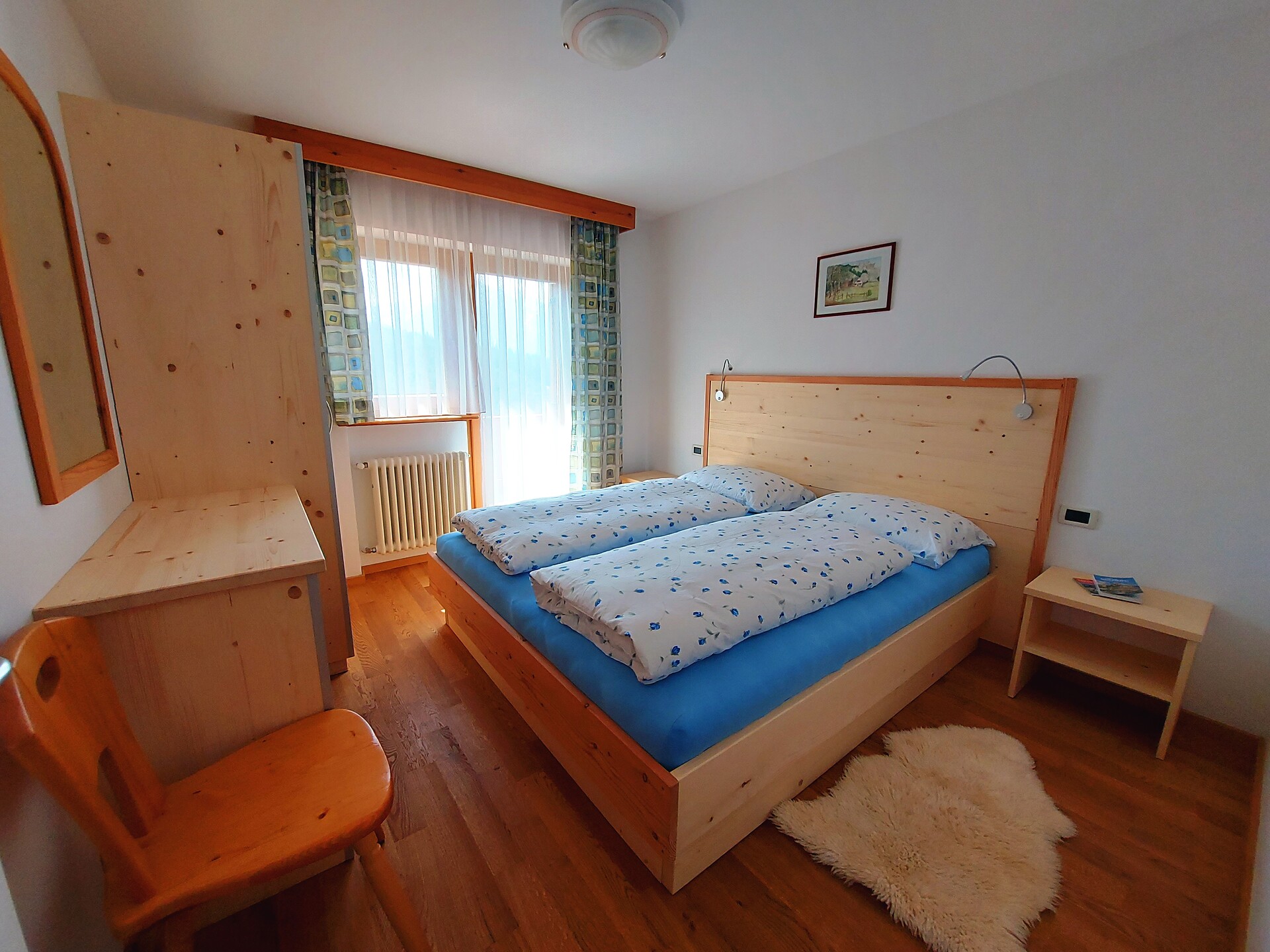 Camera da letto appartamento Fanes