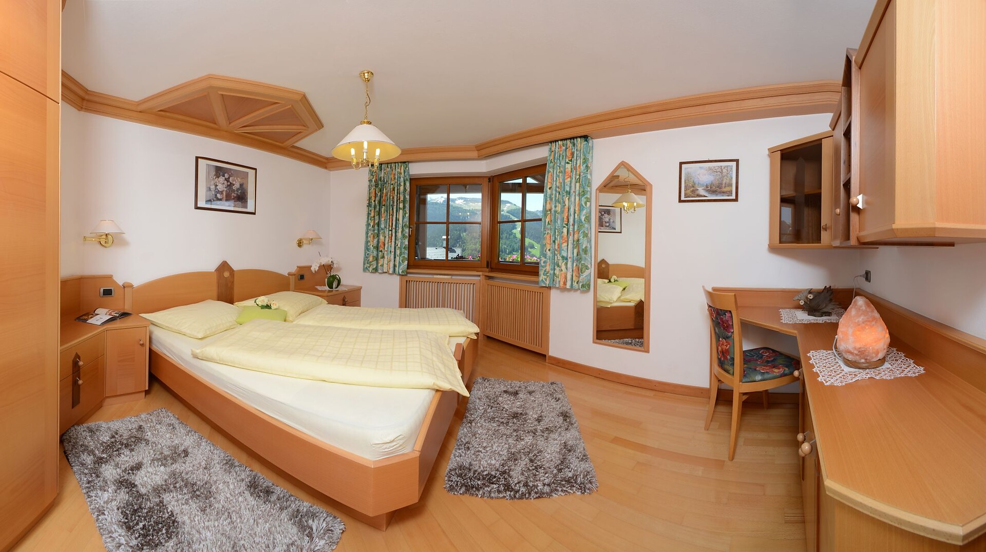 Doppelschlafzimmer in der Wohnung 2