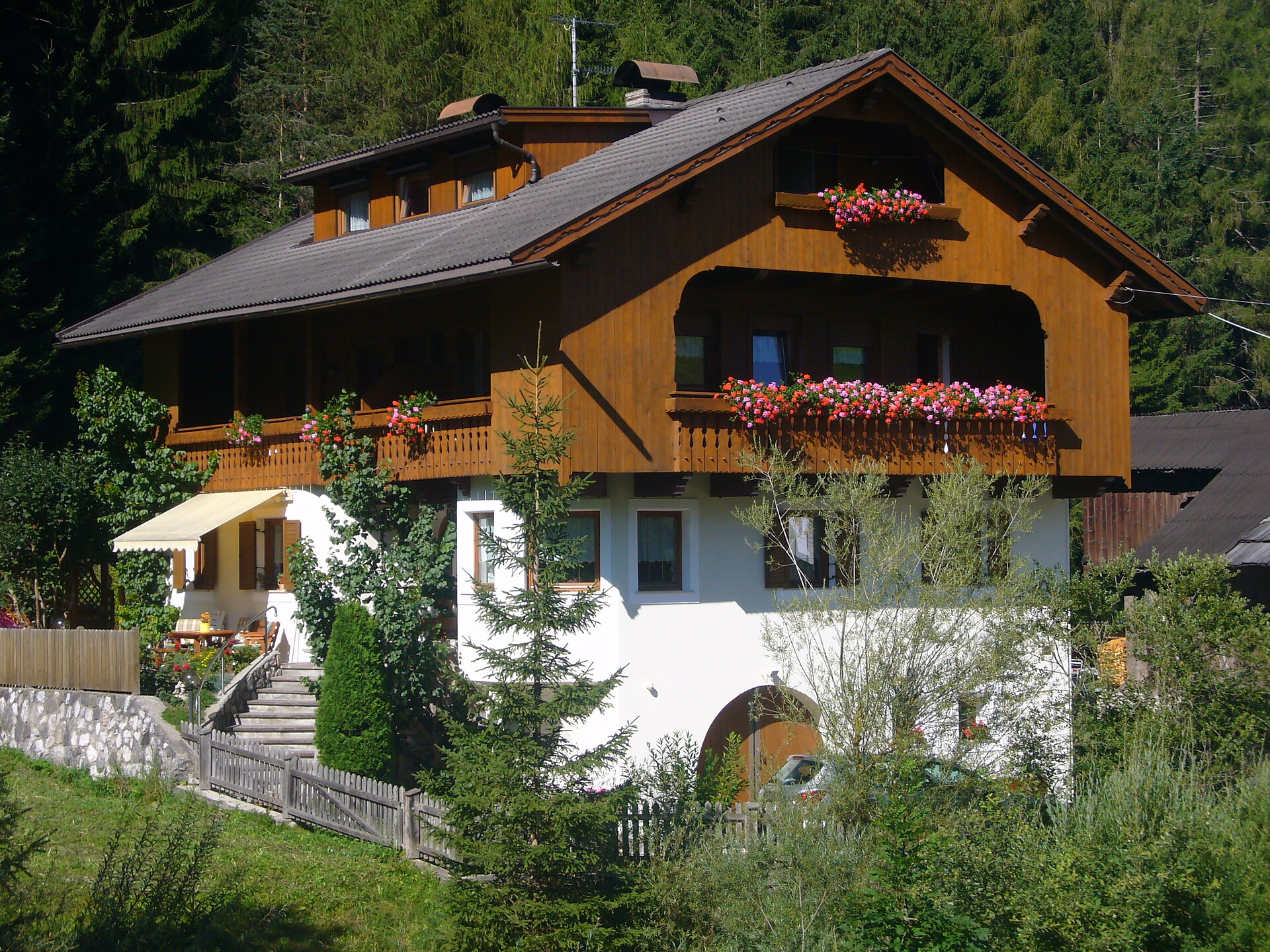 Sorapunt Apartments