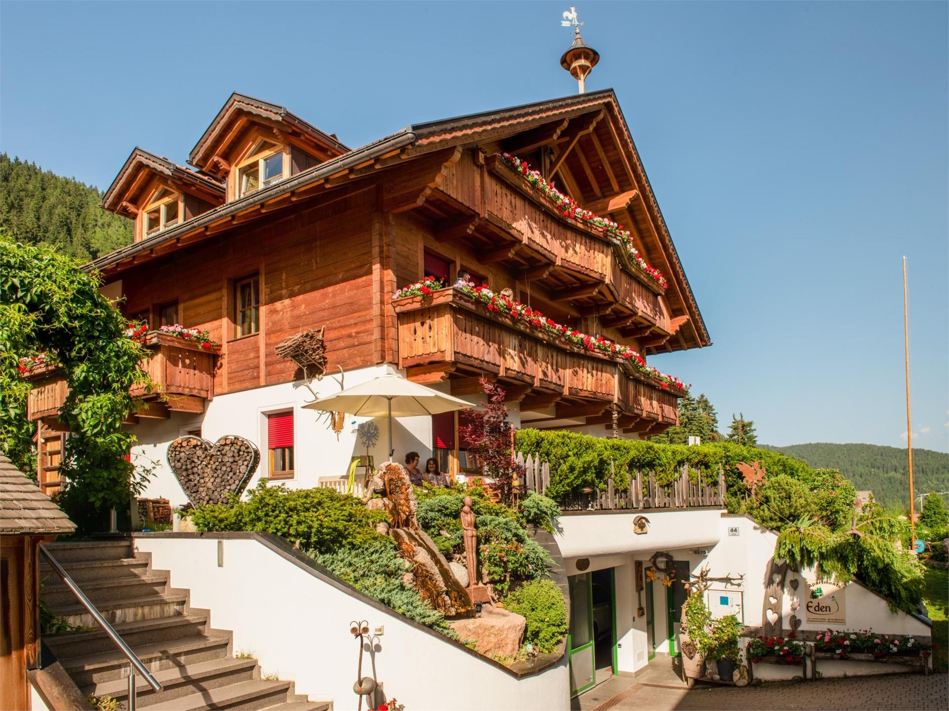 Apartments Eden Dobbiaco 1 suedtirol.info