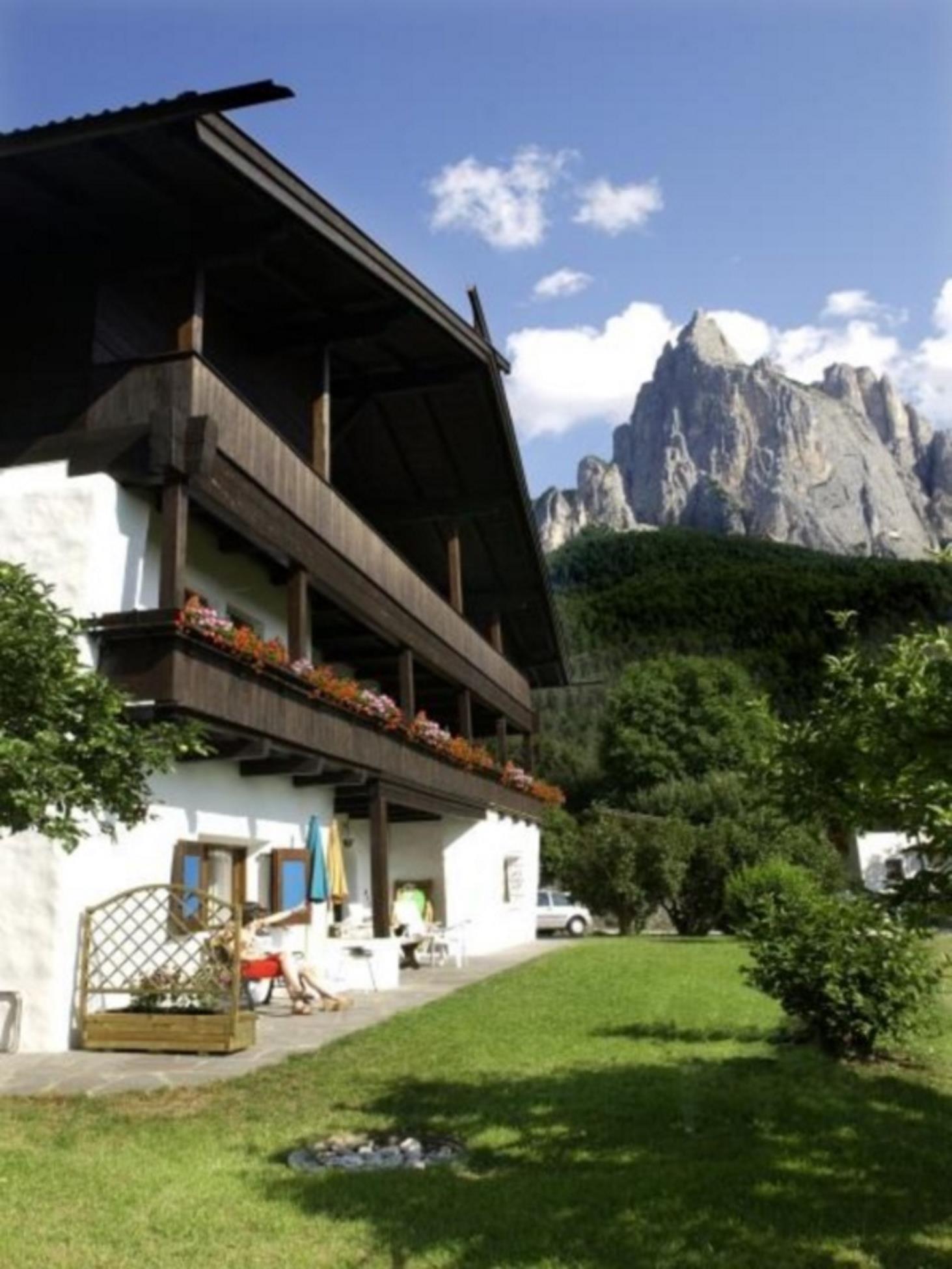 Appartments Villa Olympia Kastelruth 3 suedtirol.info