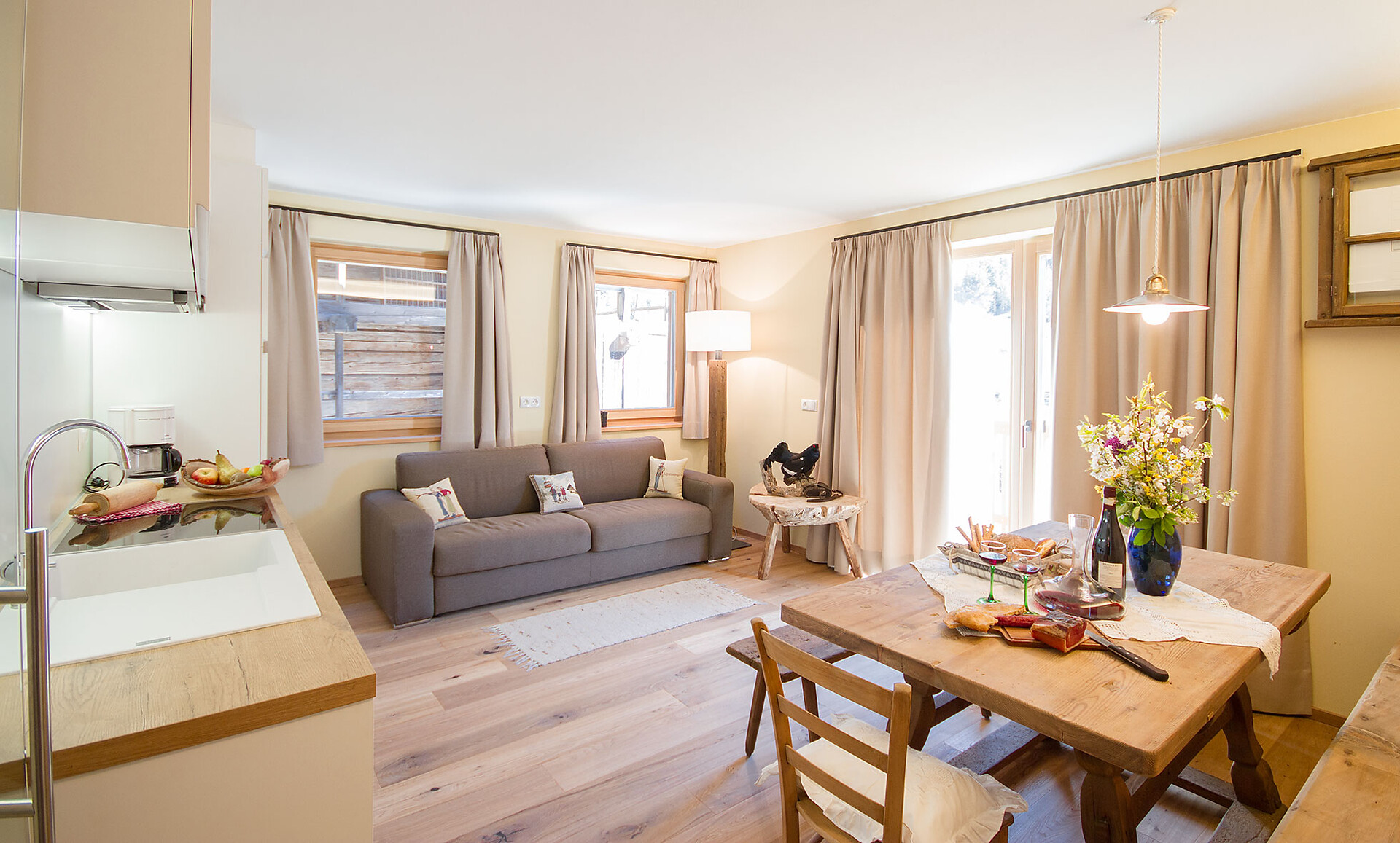 Kitchen and livingroom