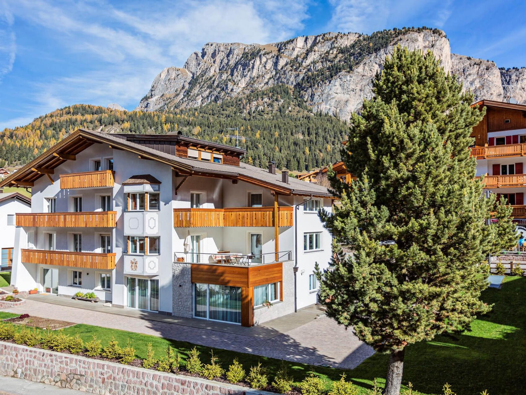 Apartments Resi Wolkenstein 1 suedtirol.info
