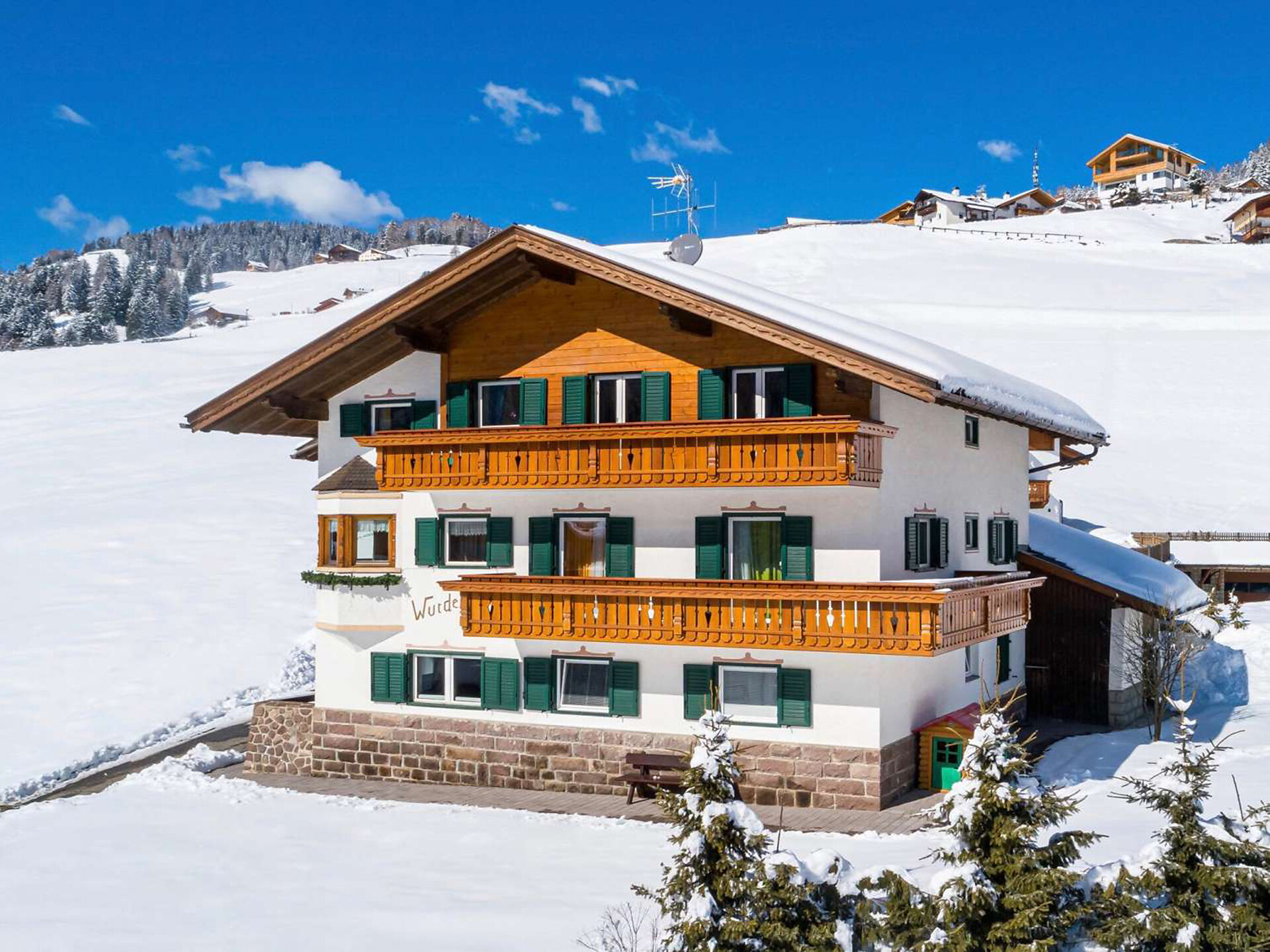 Apartments Wurdengeja