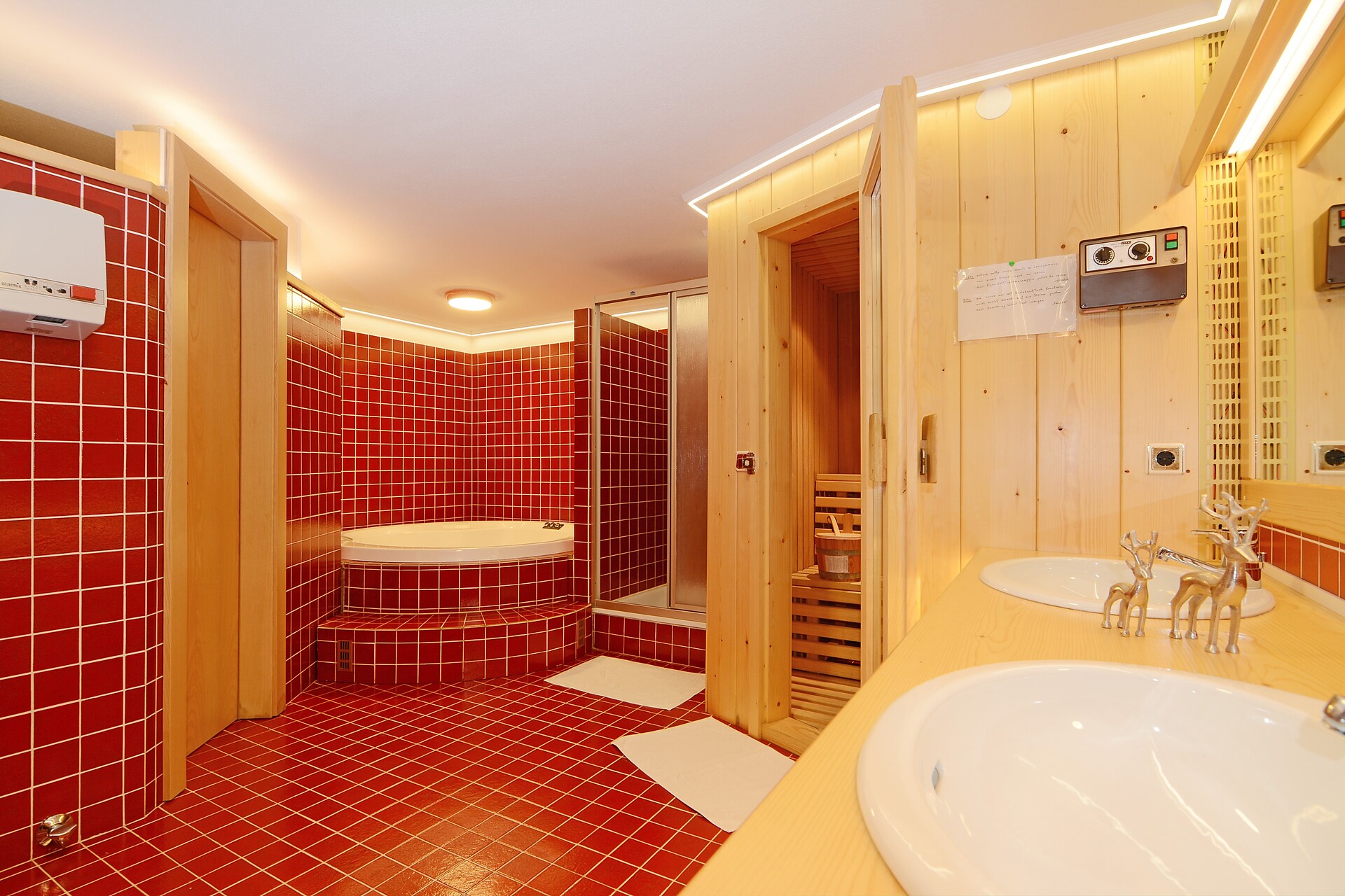 Apartments Rondula Sella Santa Cristina Val Gardena Dolomites