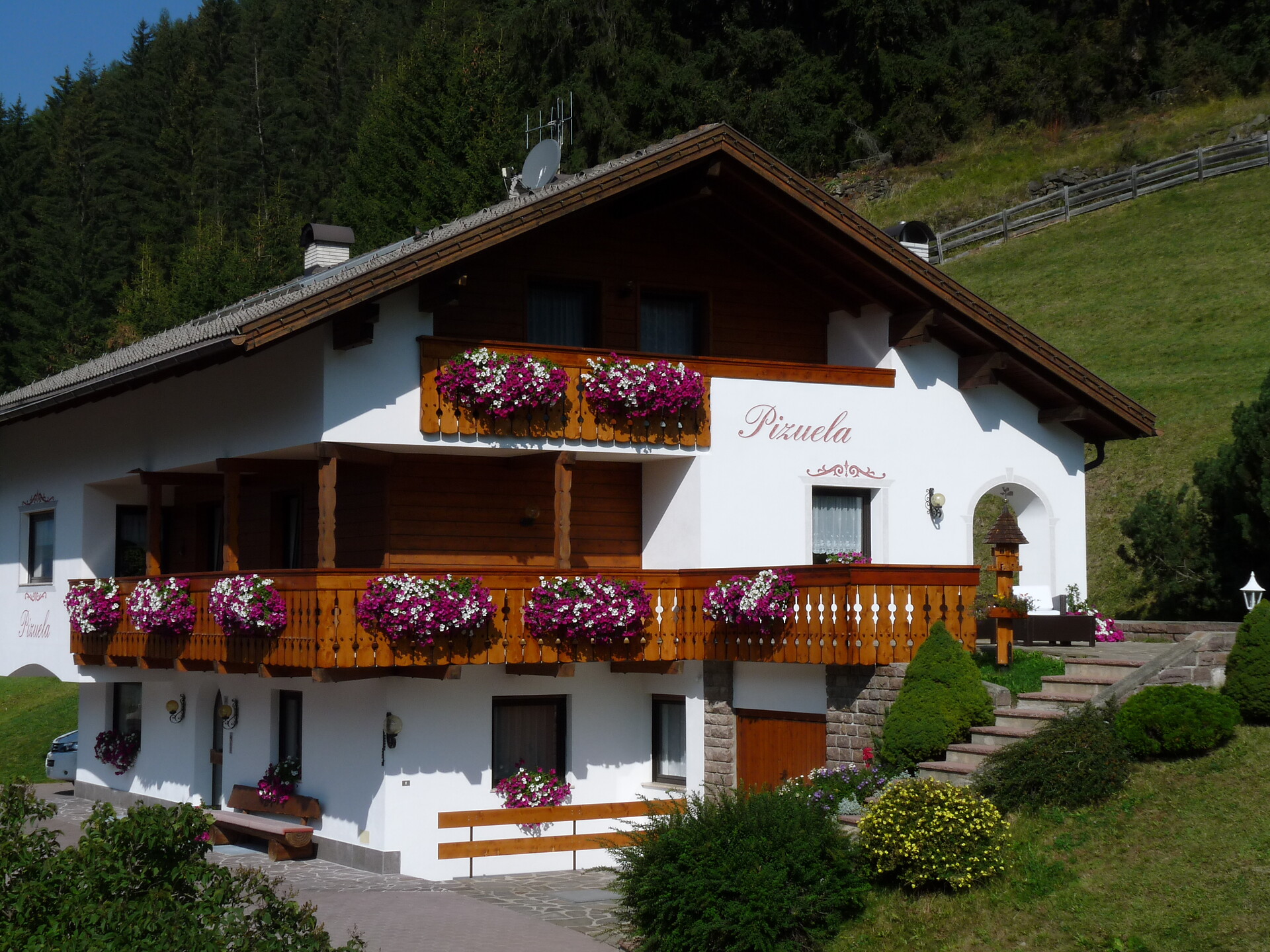 Apartments Pizuela