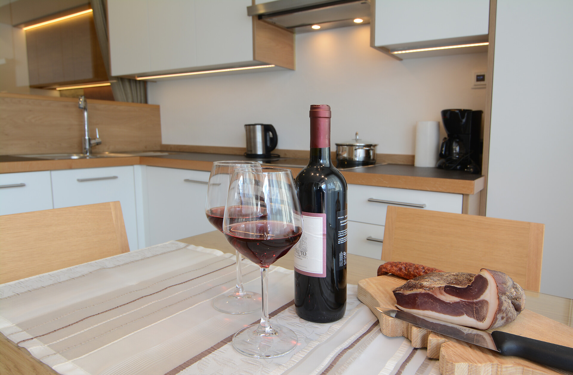 New apartment with terrace and mountain view in Santa Cristina Val Gardena