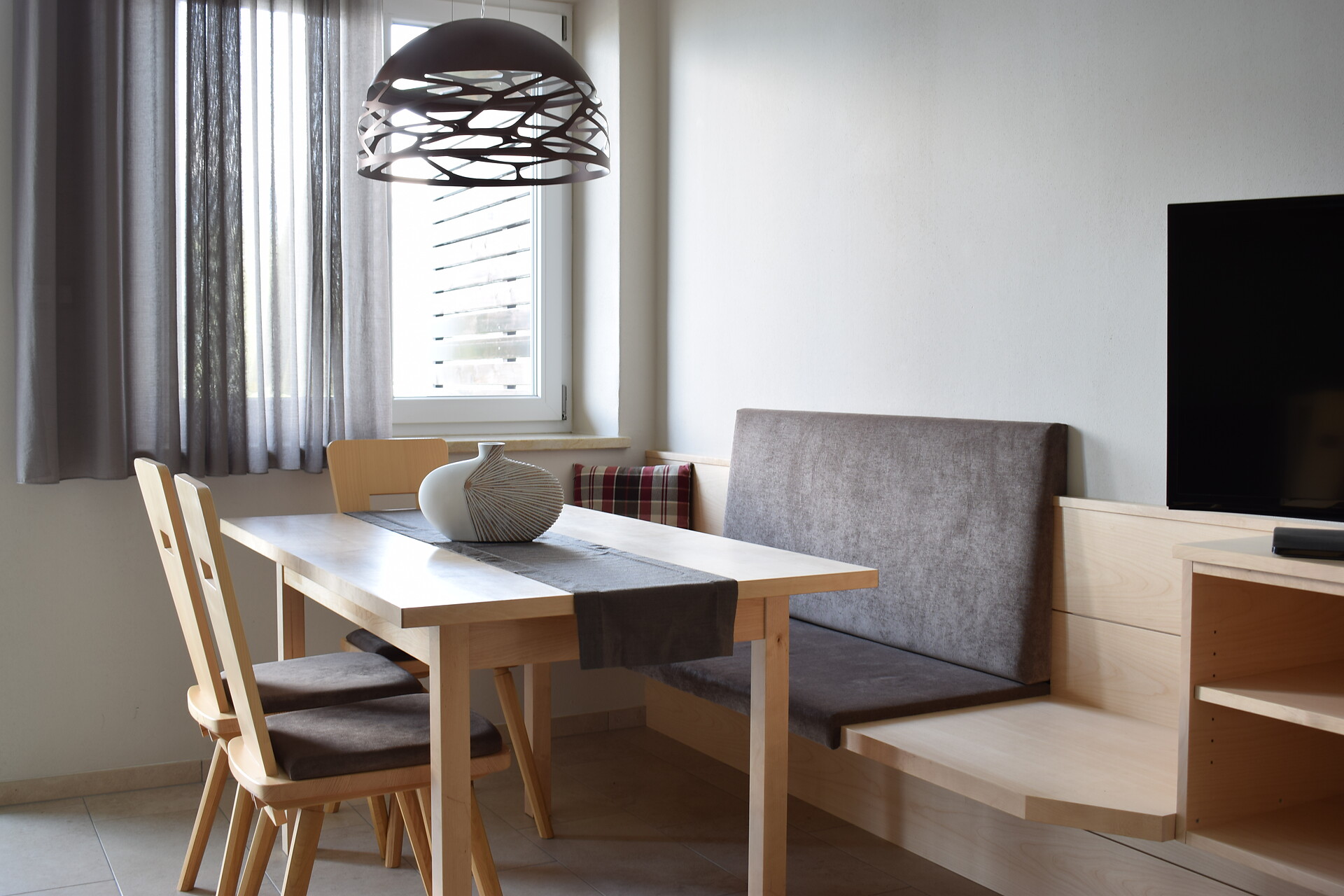 Ferienwohnung Braunsberg Essbereich