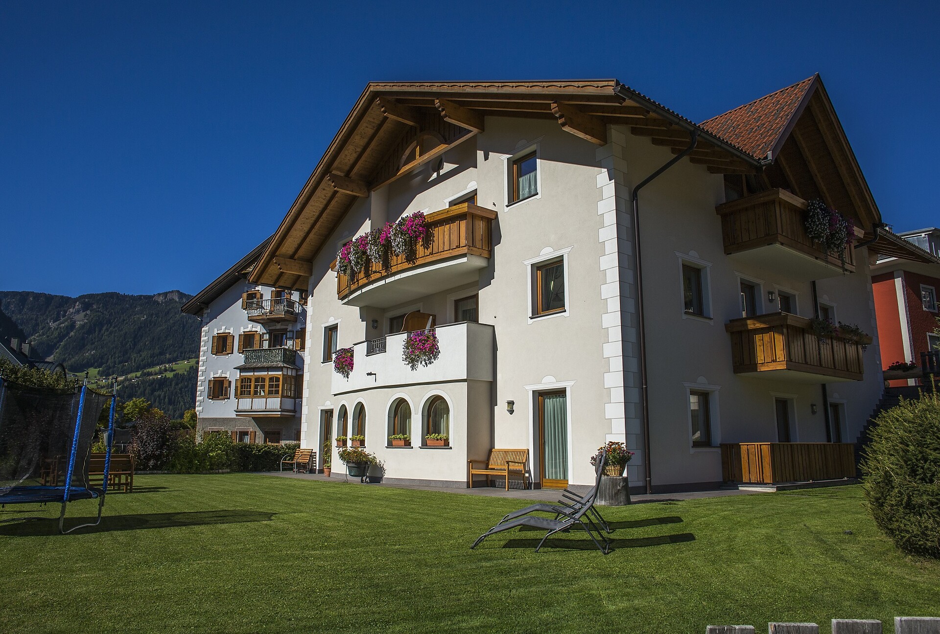 Apartments Ansciuda