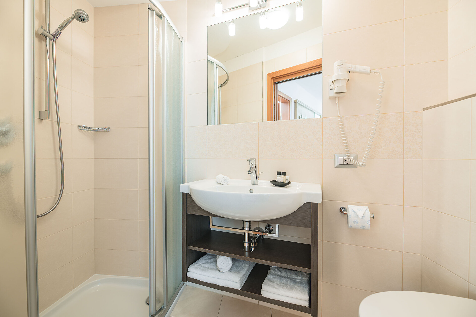 bagno con doccia