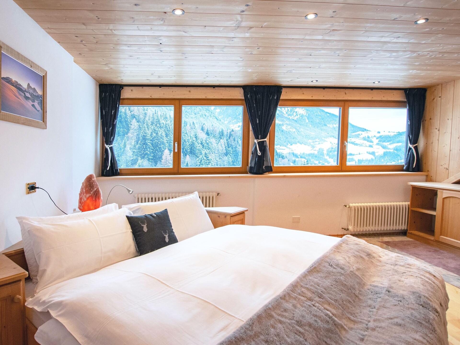 Mountain Living Apartment Idylia