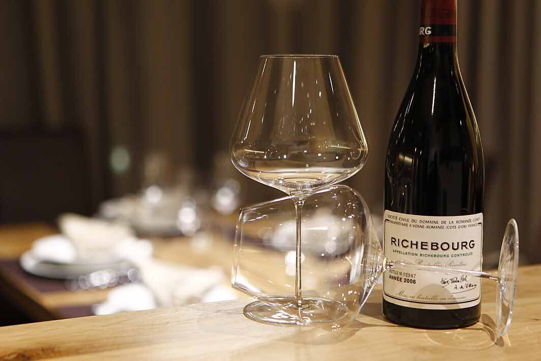 wine & dine