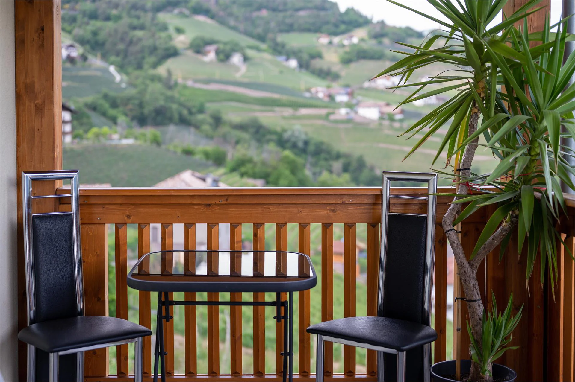 APARTMENT SCHUSTERHOF Bolzano 12 suedtirol.info
