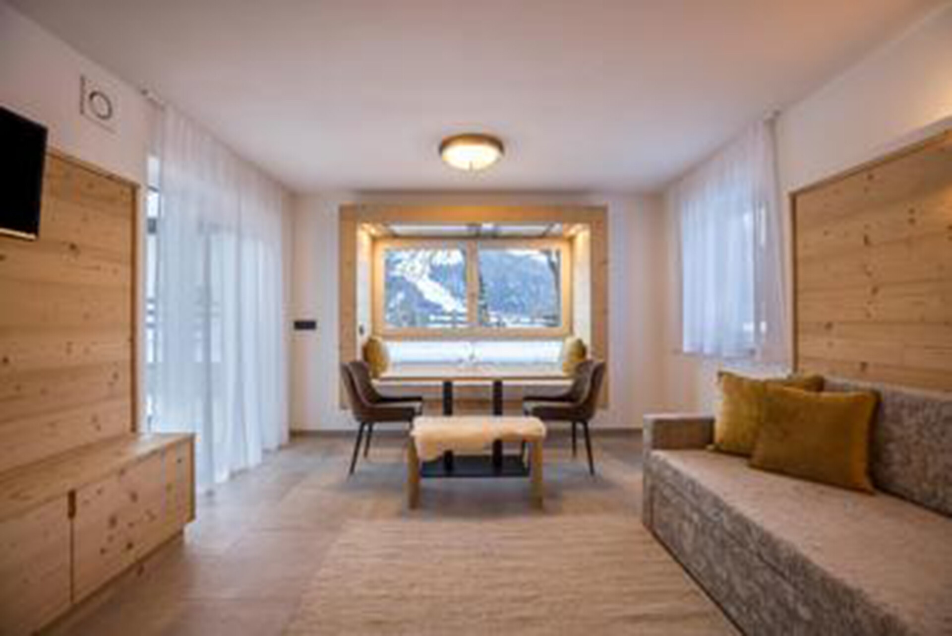 Apartments Armeri - Dolomites Region Kronplatz/Plan de Corones - #5 - suedtirol.info