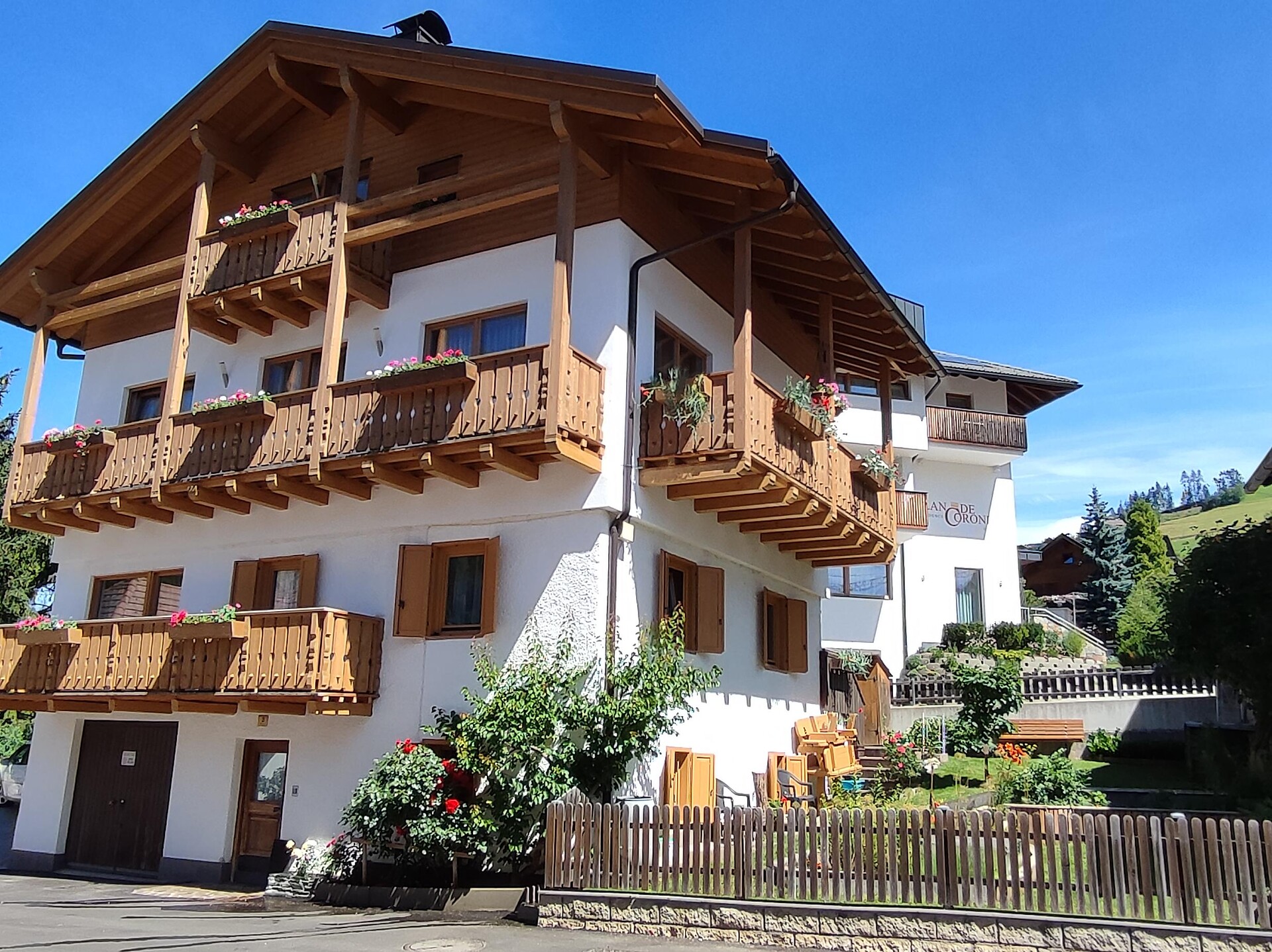 Apartments Ciasa Rosada