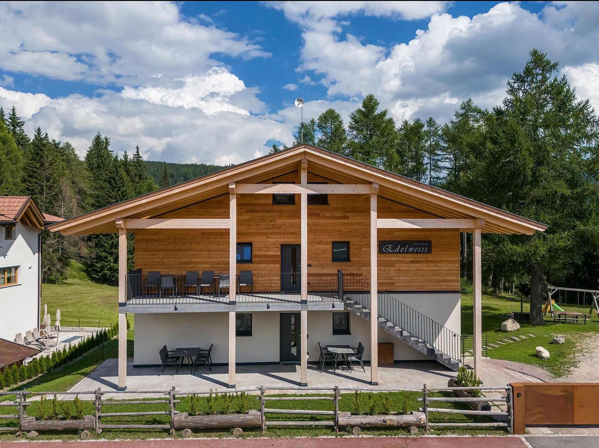 Appartments Edelweiss Hafling 1 suedtirol.info