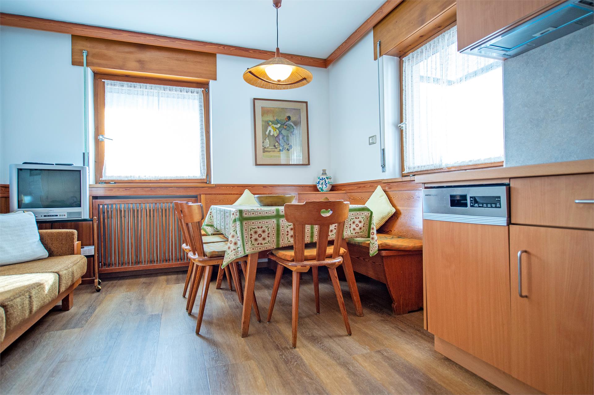Apartments Cesa Bruma St.Ulrich 7 suedtirol.info