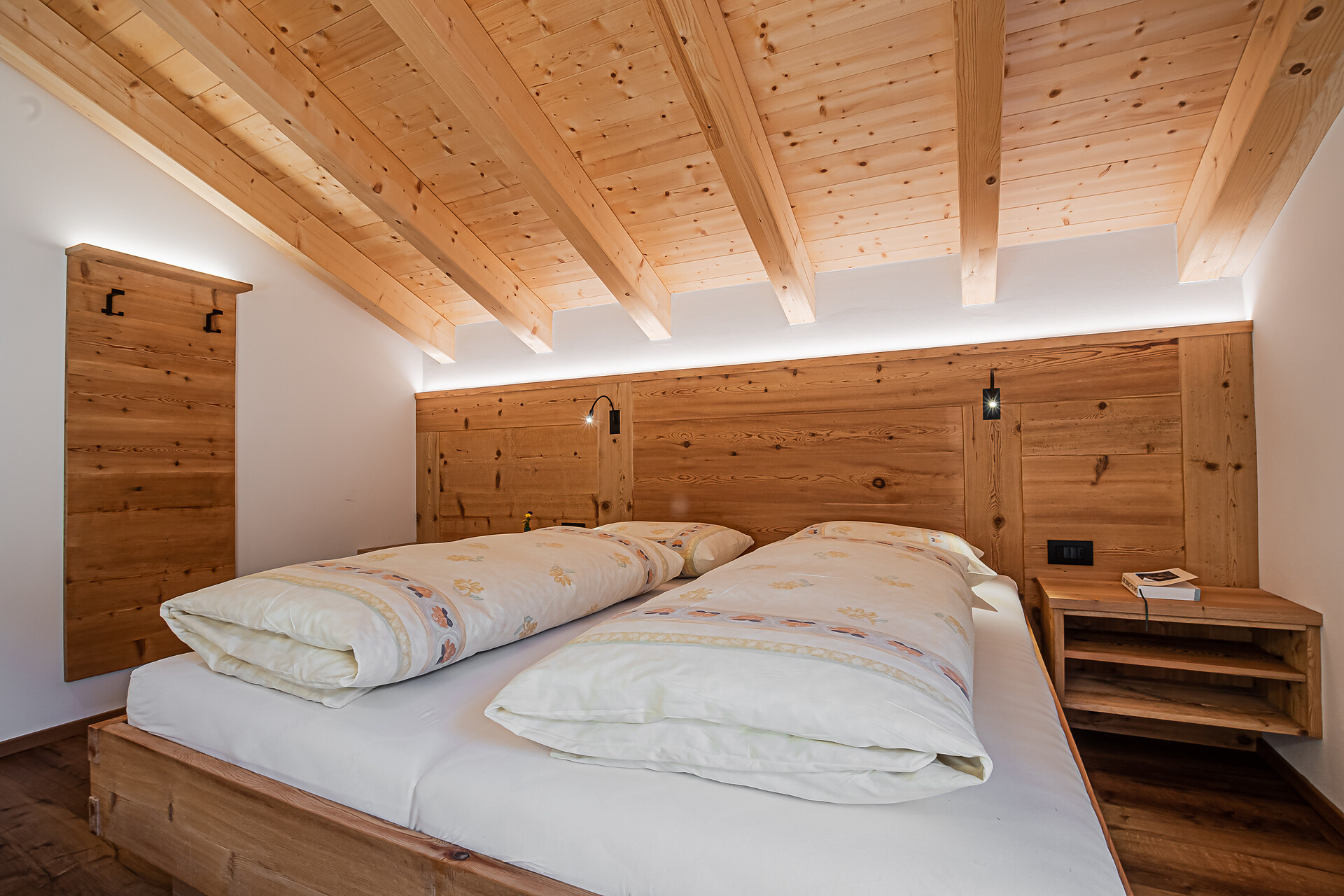 bedroom b