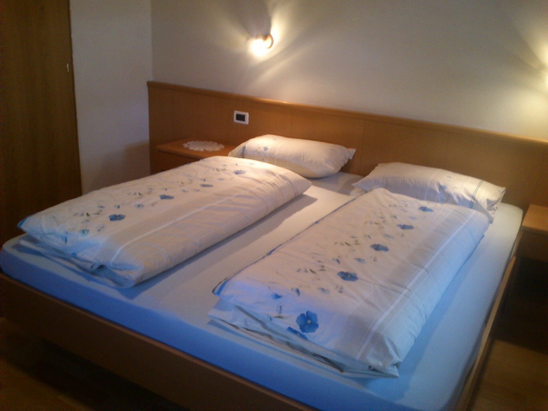 Zimmer 1. und 2. Wohnung